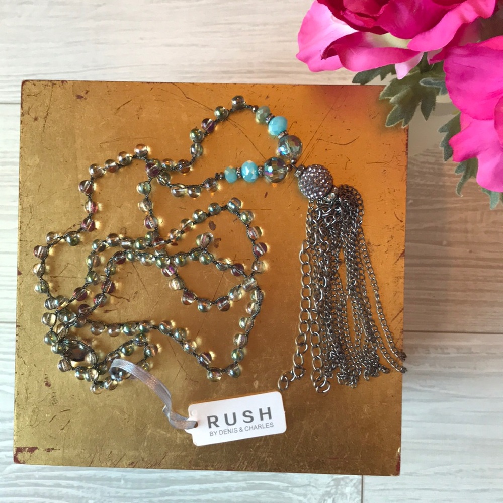 NWT beaded necklace